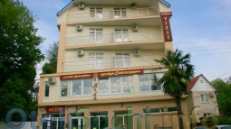 Визит отель фасад - бронирование номеров в Центральном районе Сочи