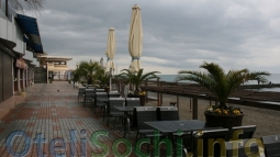 Анита Отель в пятиста метрах от моря - Отдых на Чёрном море в центре Сочи с отличным сервисом. В районе различные бары, кафе, рестораны, парки и ночные клубы.