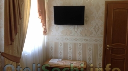 В жилых номерах отеля в Сочи «Елизавета» телевизоры с плоским экраном